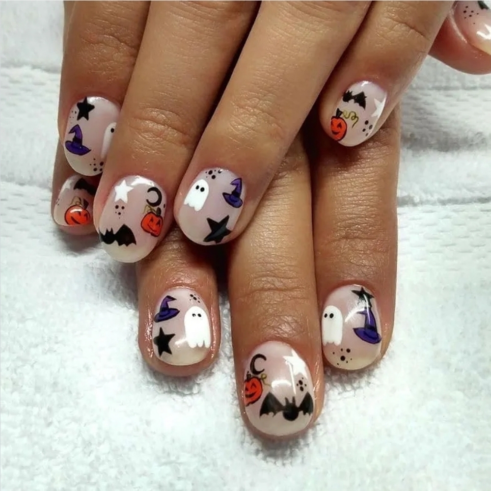 Halloween Press On Nails w/ supplies -24 Nails